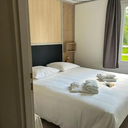 Avec A Hasparren, 50 M², Piscine Partagee Horská chata Hasparren