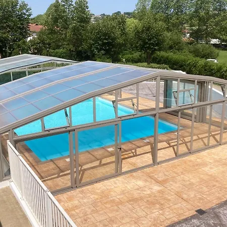 Horská chata Avec A Hasparren, 50 M², Piscine Partagee *