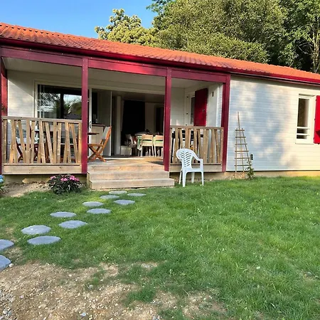 Avec A Hasparren, 50 M², Piscine Partagee * هاسبارن