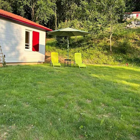 Avec A Hasparren, 50 M², Piscine Partagee *